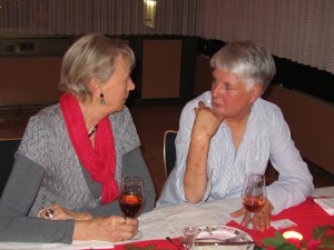 2010-11-27-julefrokost-IMG_0101 (1)